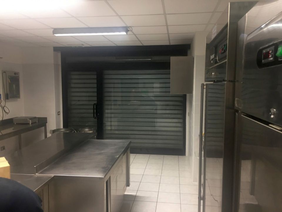 Erhvervsejendom i Cinisello Balsamo, Milan - foto 3