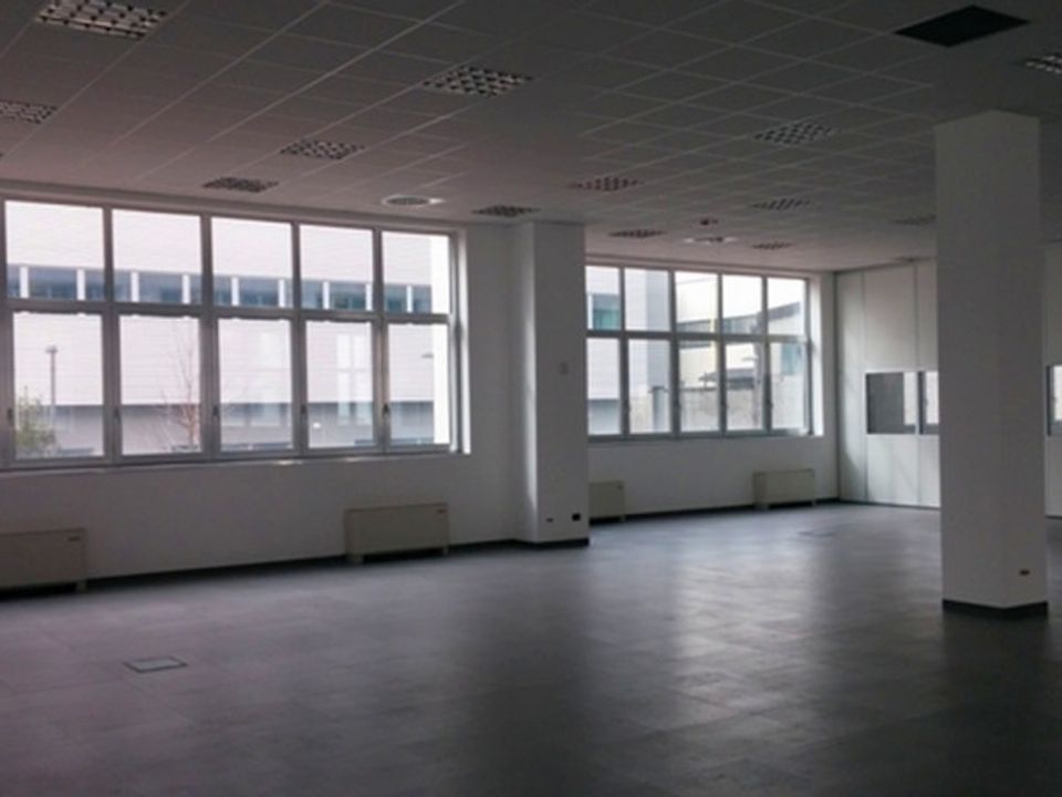 Erhvervsejendom i Milan, Milan - foto 4