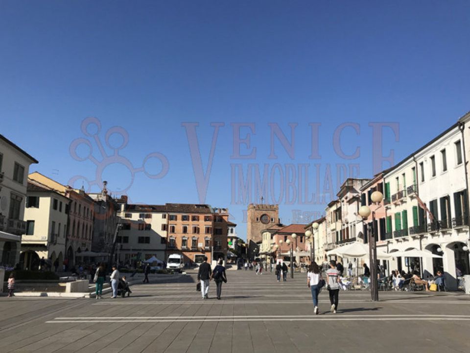 Erhvervsejendom i Venice, Venice - foto 1
