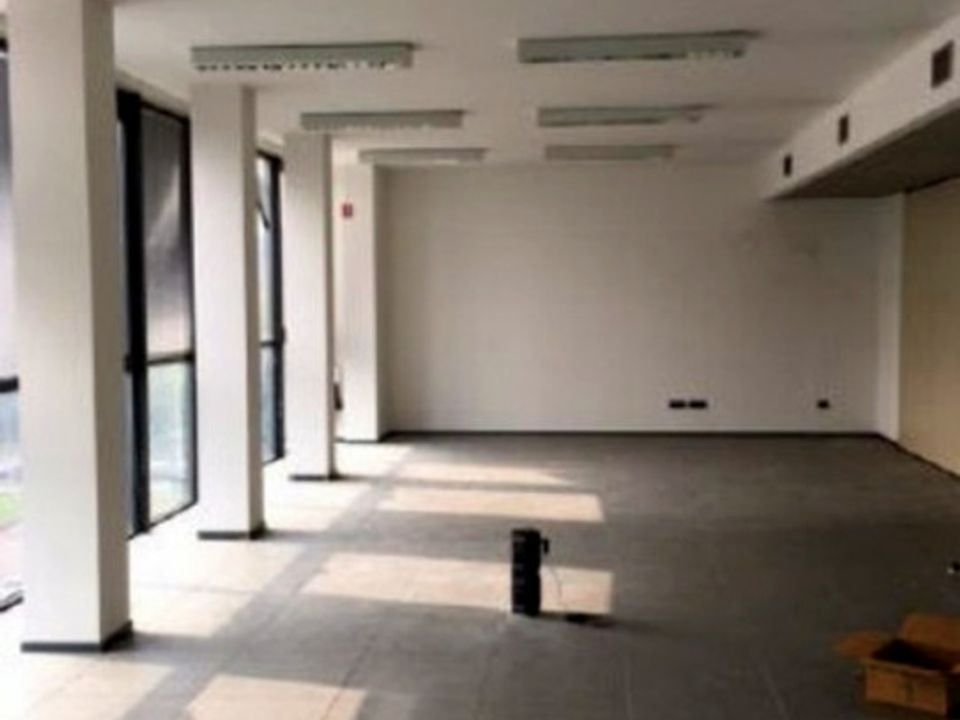 Erhvervsejendom i Milan, Milan - foto 3