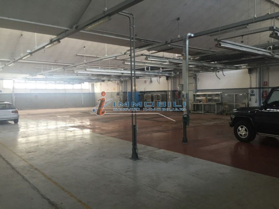 Erhvervsejendom i Milan, Milan - foto 2