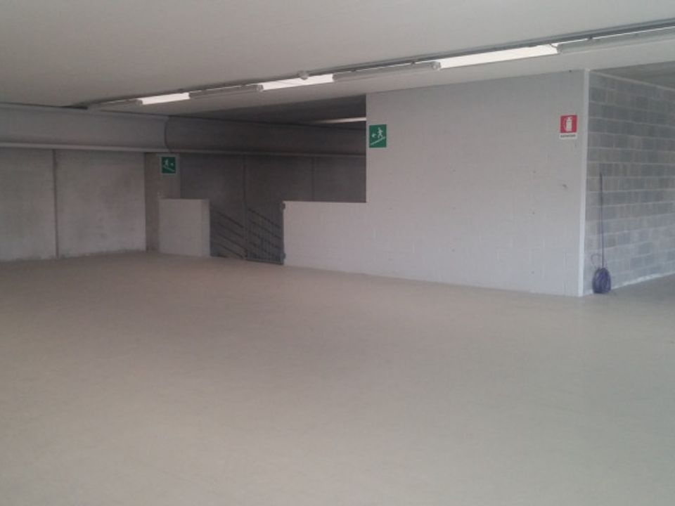 Erhvervsejendom i Villasanta, Monza and Brianza - foto 1