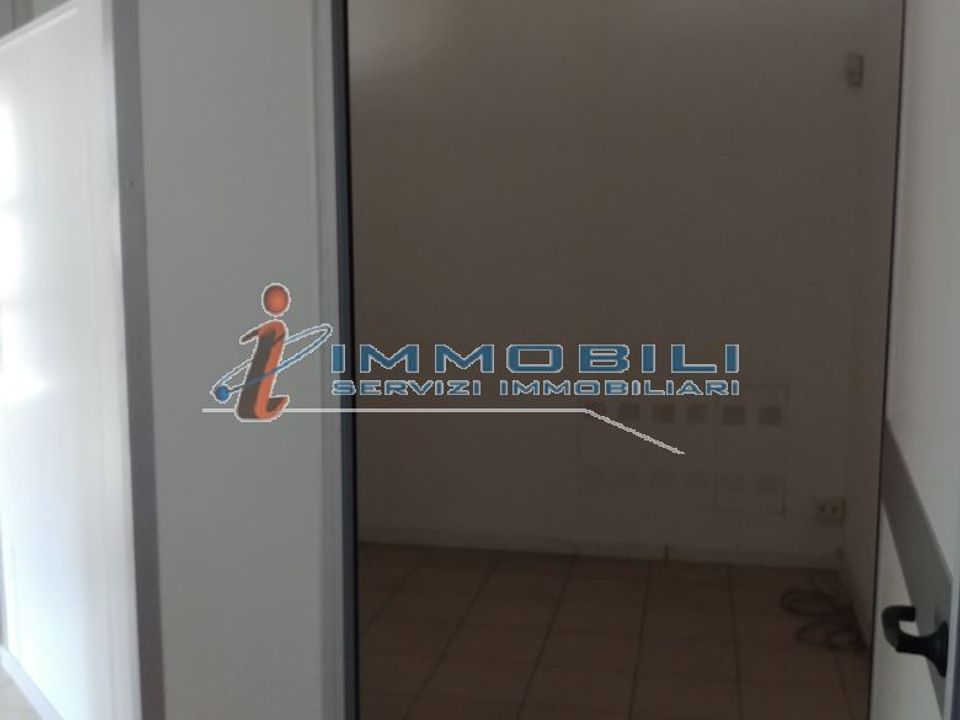 Erhvervsejendom i Concorezzo, Monza and Brianza - foto 4