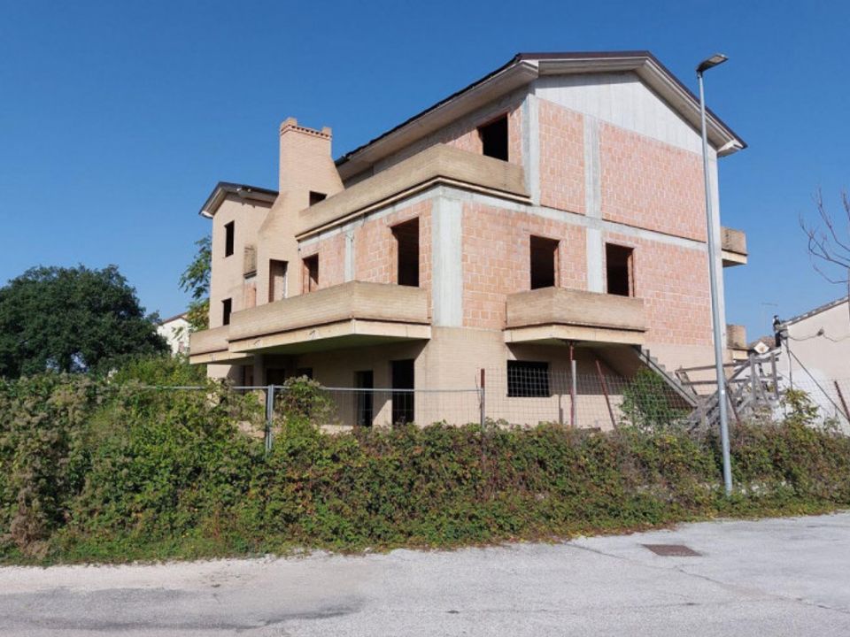 Helårsgrund i Macerata, Macerata - foto 3