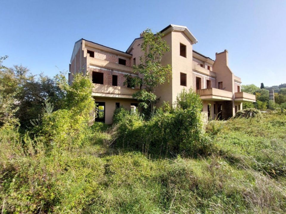 Helårsgrund i Macerata, Macerata - foto 5
