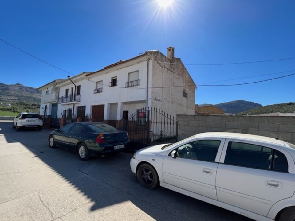 Landsbyhus i Villanueva Del Trabuco, Malaga - foto 1