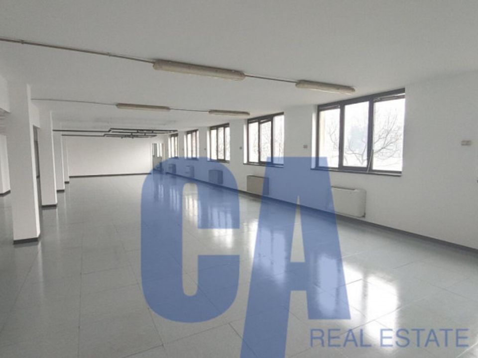 L'establiment comercial a Segrate, Milan - foto 2