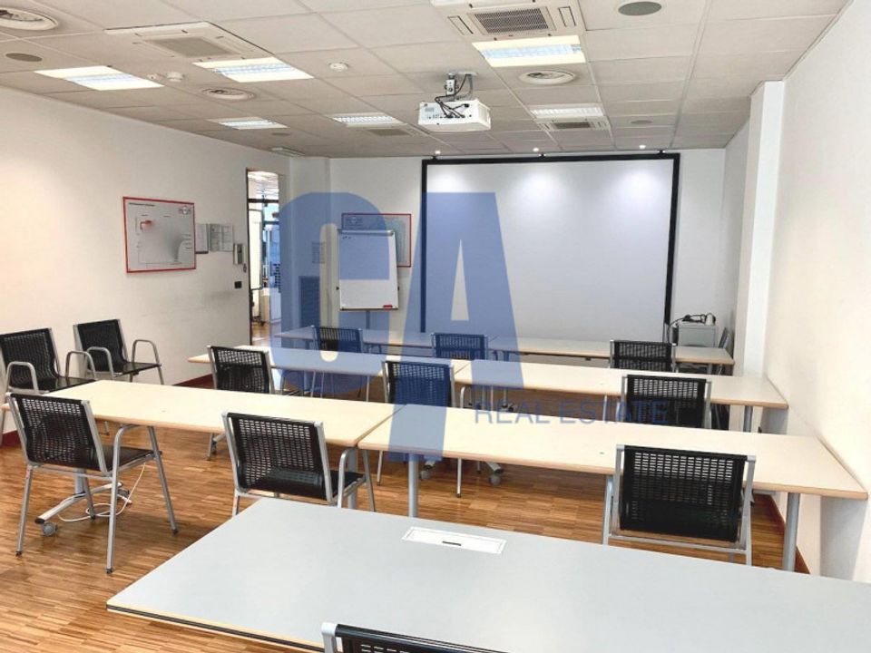 Erhvervsejendom i Agrate Brianza, Monza and Brianza - foto 2