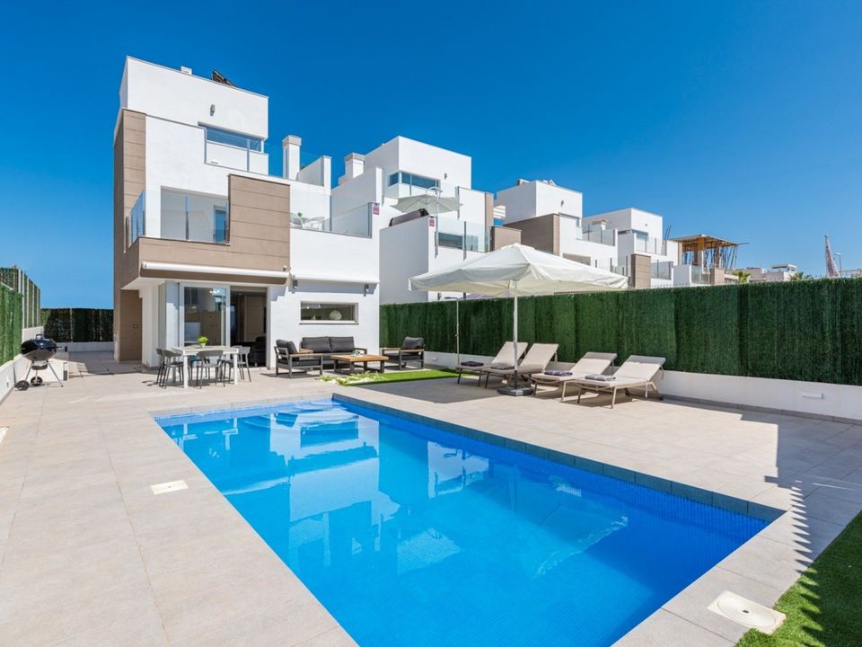 Villa i Guardamar Del Segura, Alicante - foto 1
