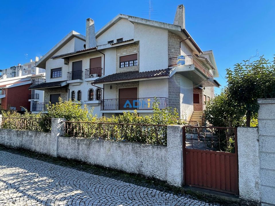 Villa i Castelo Branco, Castelo Branco - foto 1