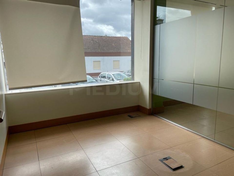 Erhvervsejendom i Vila Nova de Famalicao, Braga - foto 4