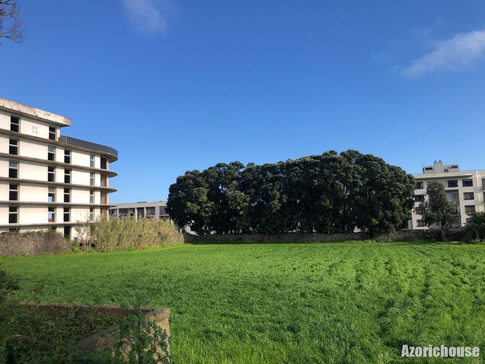 Helårsgrund i Ponta Delgada, Sao Miguel - foto 1