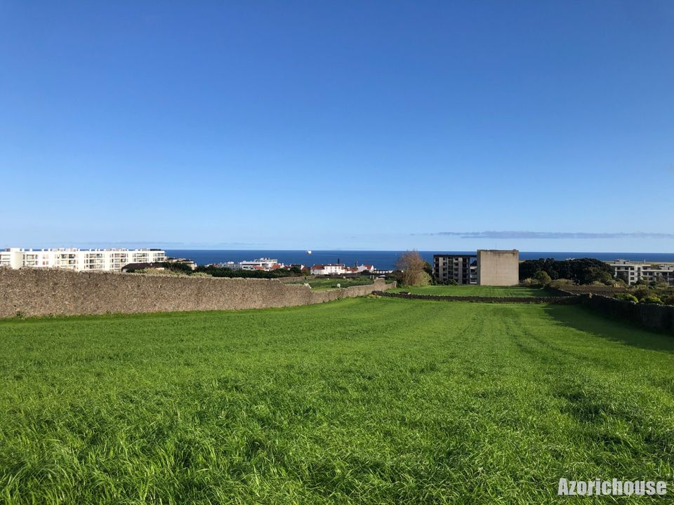 Helårsgrund i Ponta Delgada, Sao Miguel - foto 1