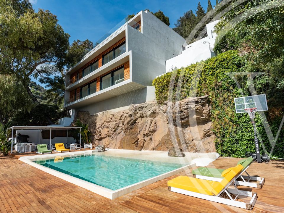 Villa i Roquebrune-Cap-Martin, Alpes-Maritimes - foto 1