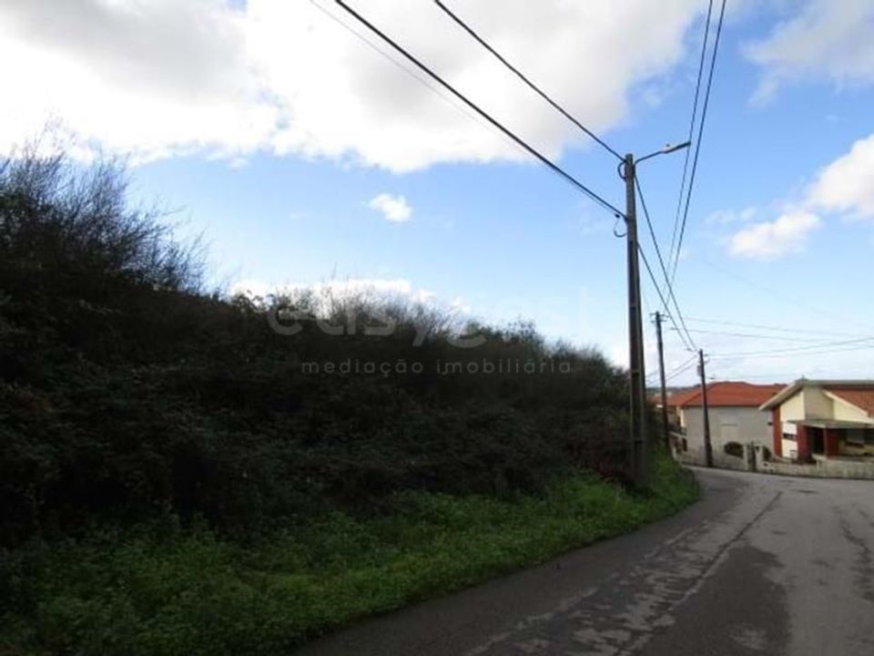 Helårsgrund i Nogueira da Regedoura, Aveiro - foto 1