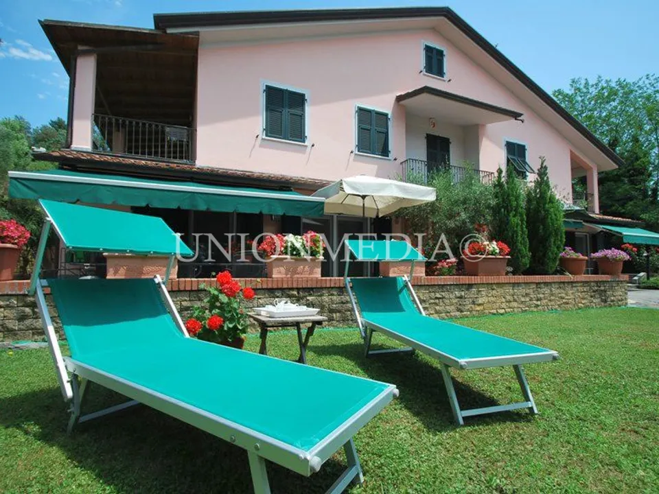 Villa en Sarzana, La Spezia - foto 1