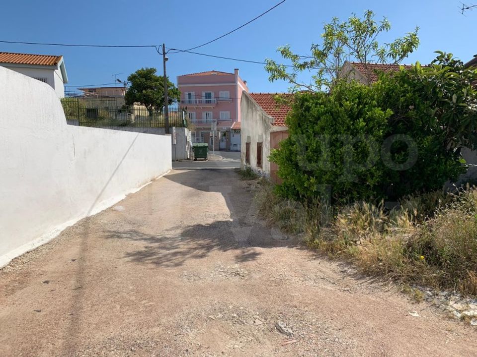 Helårsgrund i Loures, Lisbon - foto 3
