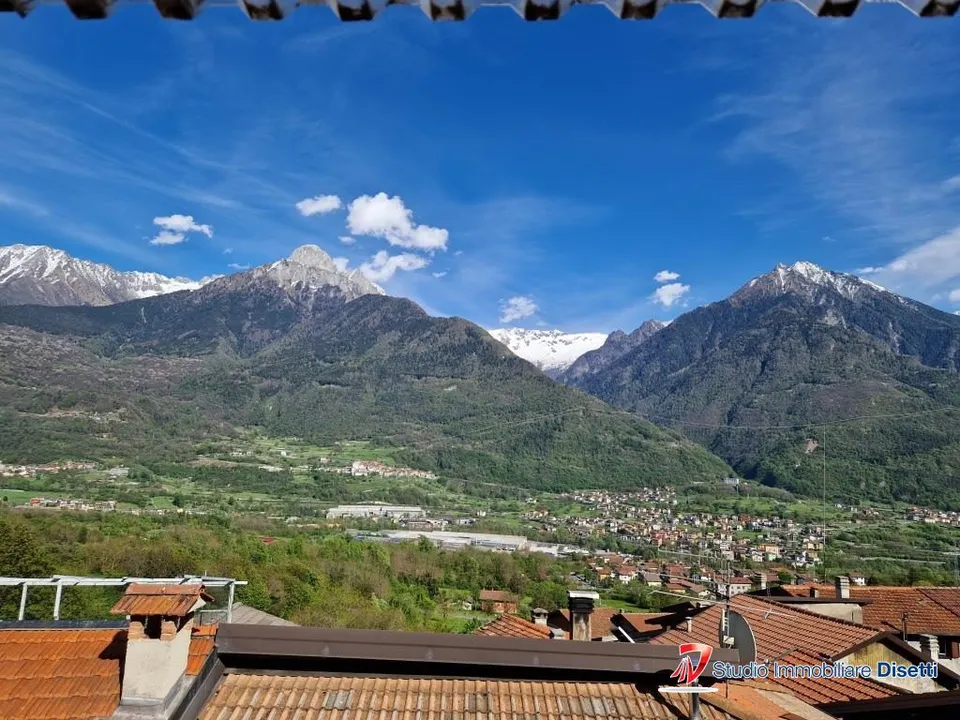 Dom wiejski: Cerveno, Brescia – zdjęcie 1