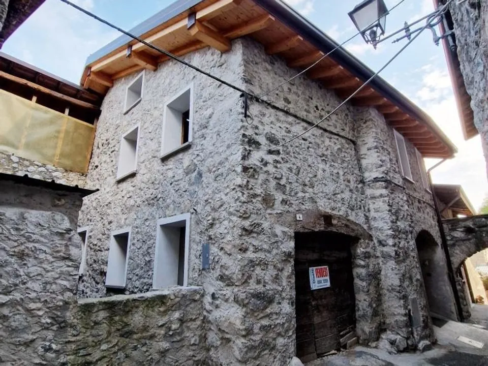 Dom wiejski: Cerveno, Brescia – zdjęcie 2