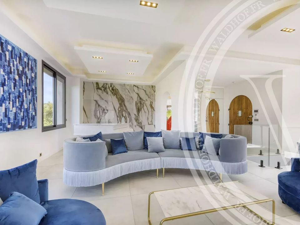 Villa in Cannes, Alpes-Maritimes - photo 3