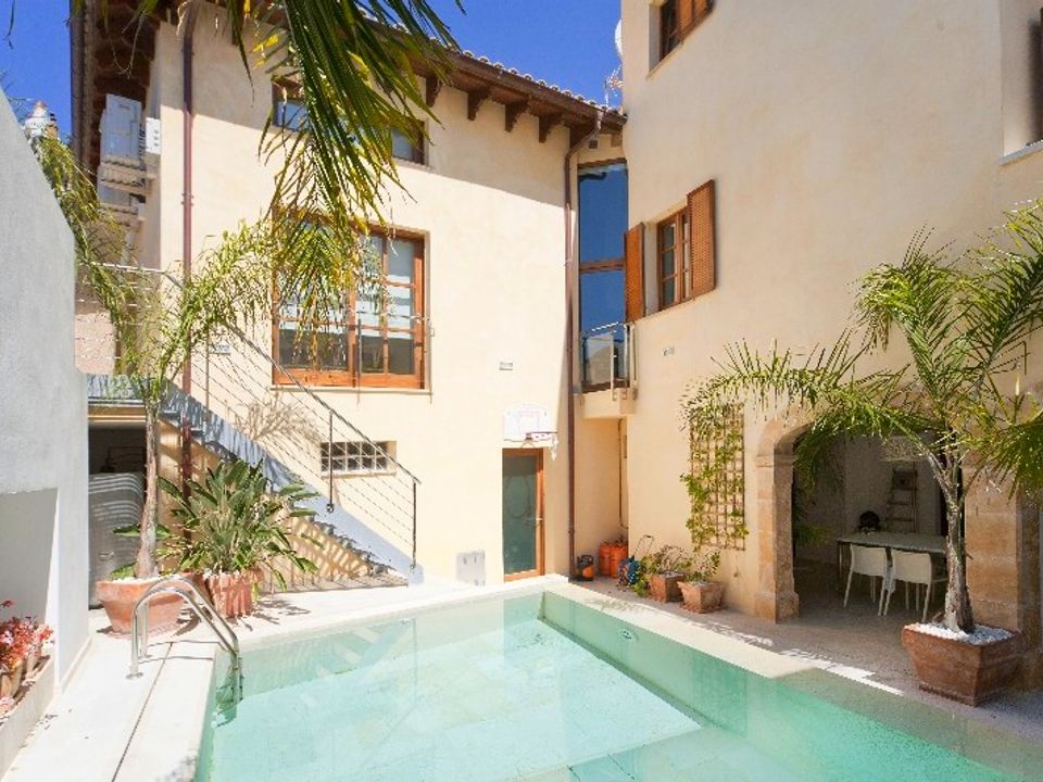Landsbyhus i Pollenca, Mallorca - foto 1