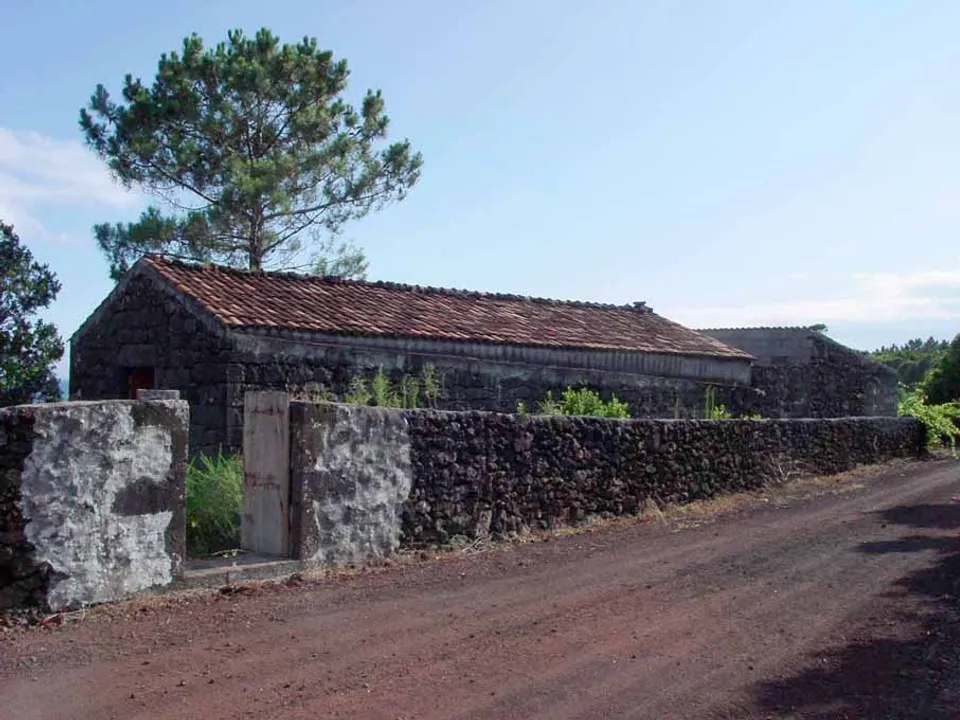 Landejendom i Madalena, Pico - foto 1