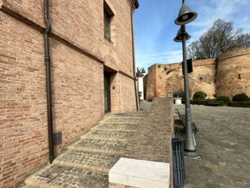 Commercial property in Montiano, Forli-Cesena - photo 4