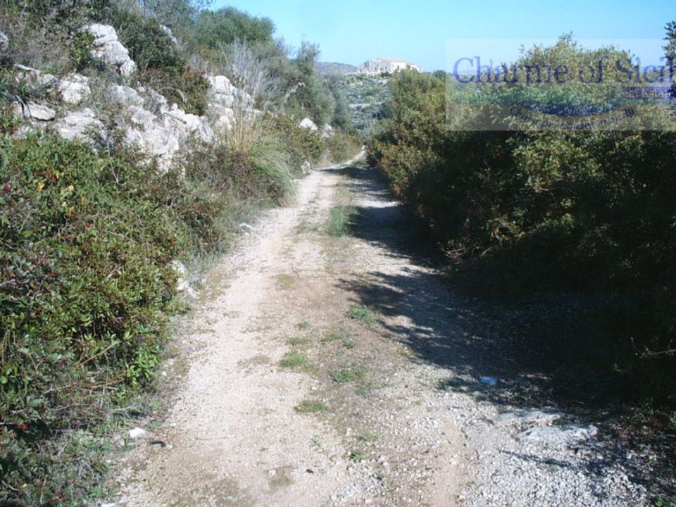 Helårsgrund i Ragusa, Ragusa - foto 2