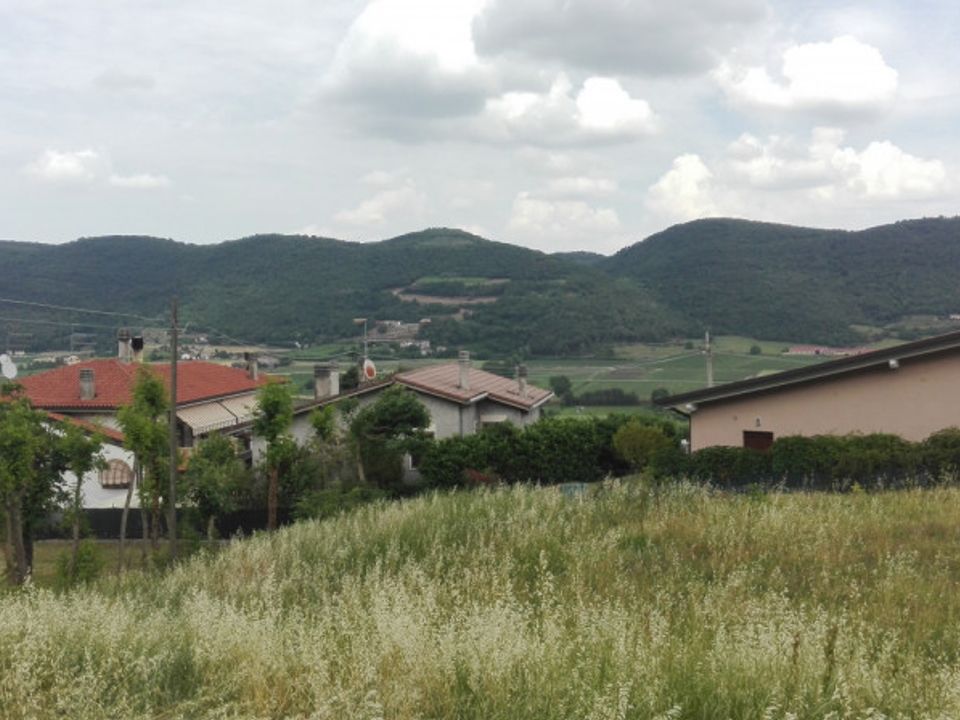 Helårsgrund i Val Liona, Vicenza - foto 2