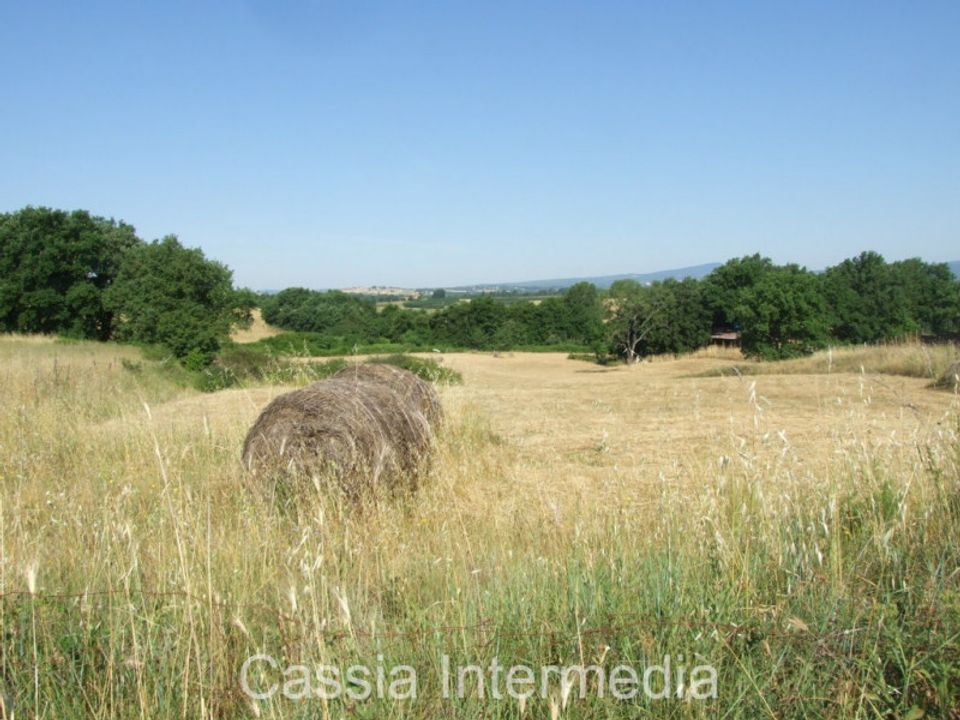 Landejendom i Nepi, Viterbo - foto 1