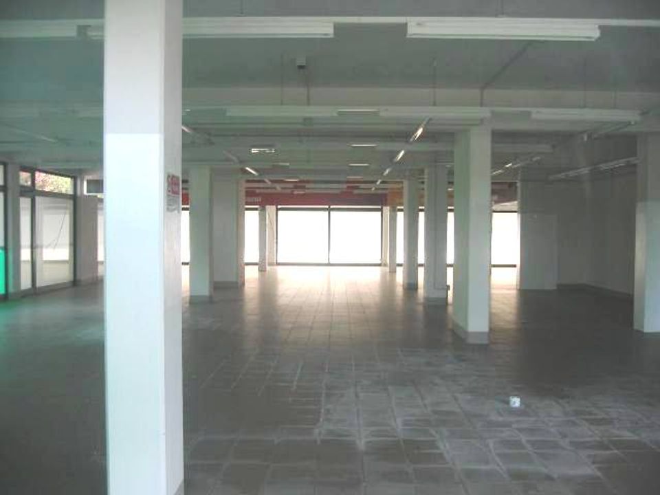 Erhvervsejendom i Mirandola, Modena - foto 2