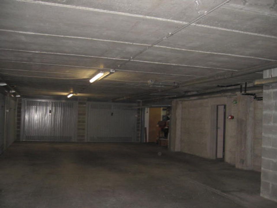 Garage i Parma, Parma - foto 4