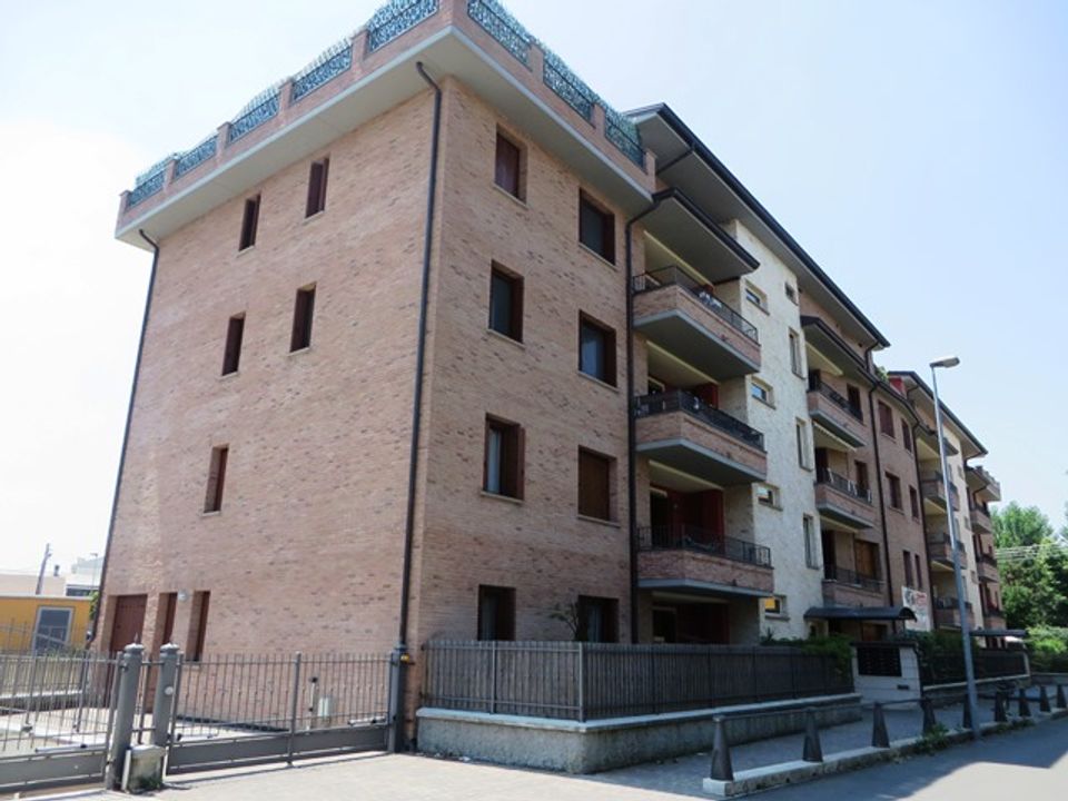 Erhvervsejendom i Parma, Parma - foto 1