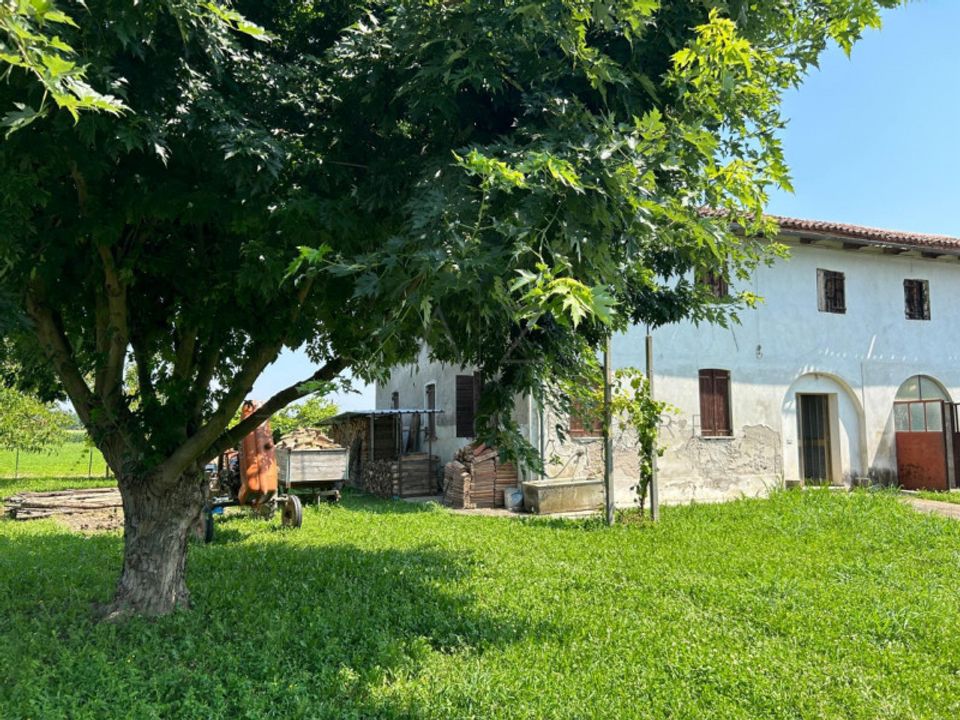 Landejendom i Castelfranco Veneto, Treviso - foto 1