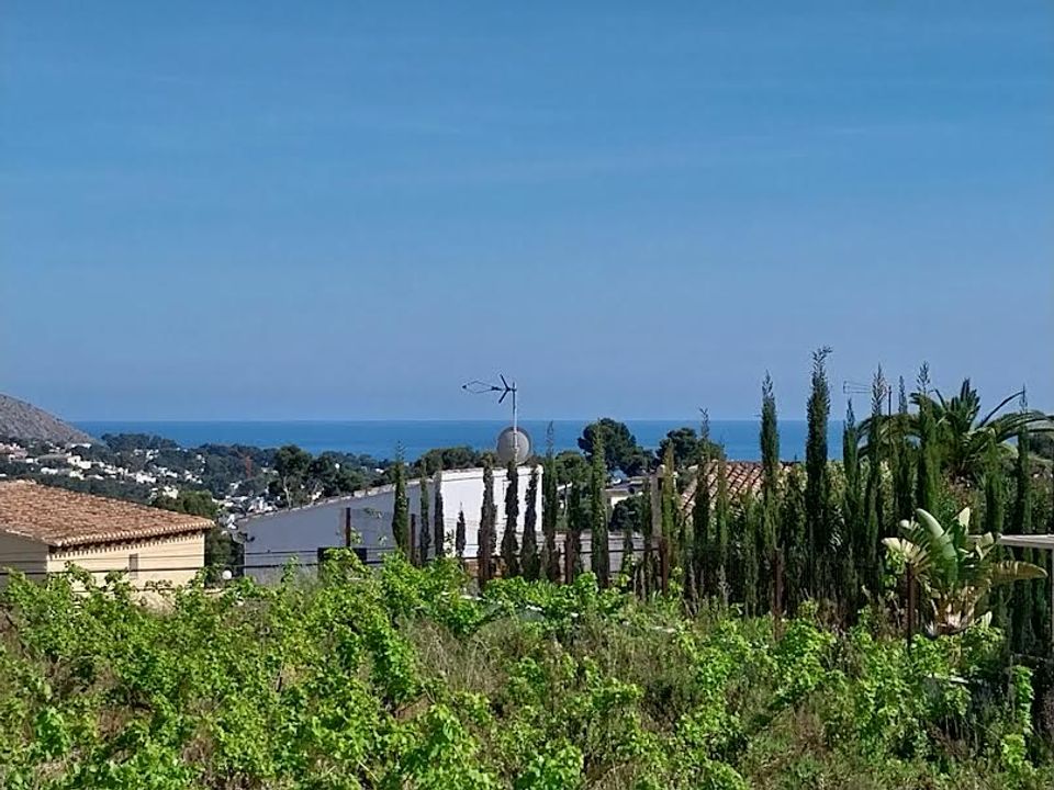 Helårsgrund i Moraira, Alicante - foto 1