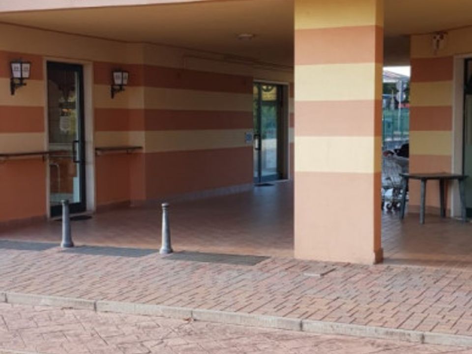 Erhvervsejendom i Colognola ai Colli, Verona - foto 2