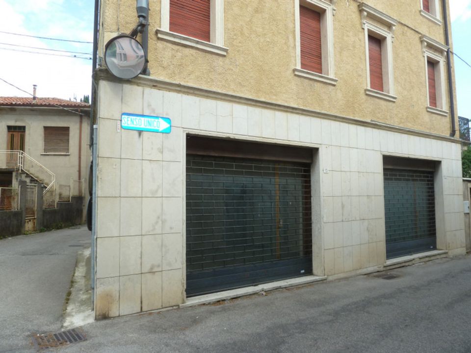 Erhvervsejendom i Tregnago, Verona - foto 1