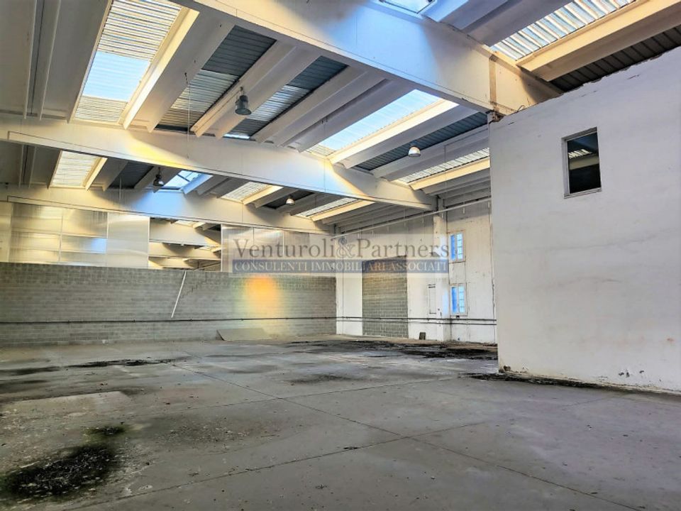 L'establiment comercial a Castenedolo, Brescia - foto 4