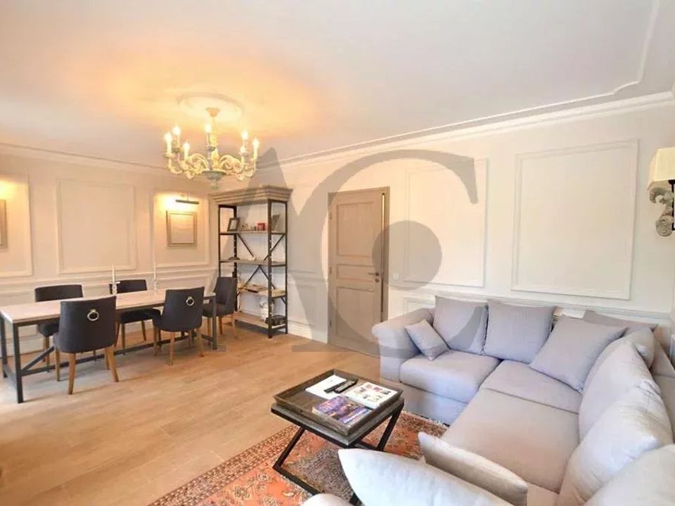 Villa i Villeneuve-Loubet, Alpes-Maritimes - foto 3