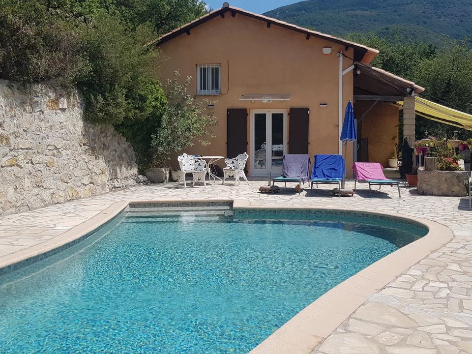 Villa i Peille, Alpes-Maritimes - foto 1