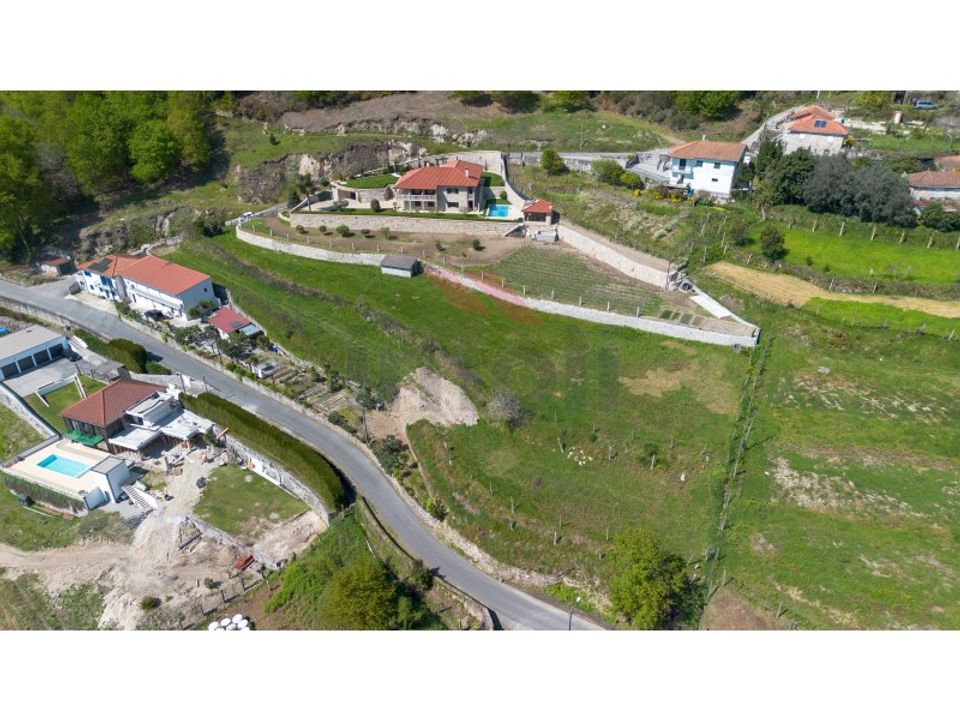 Terra a Aboim das Chocas, Viana do Castelo - foto 1