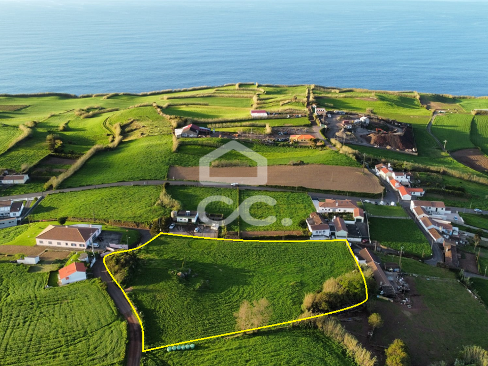 Helårsgrund i Lomba da Fazenda, Sao Miguel - foto 1