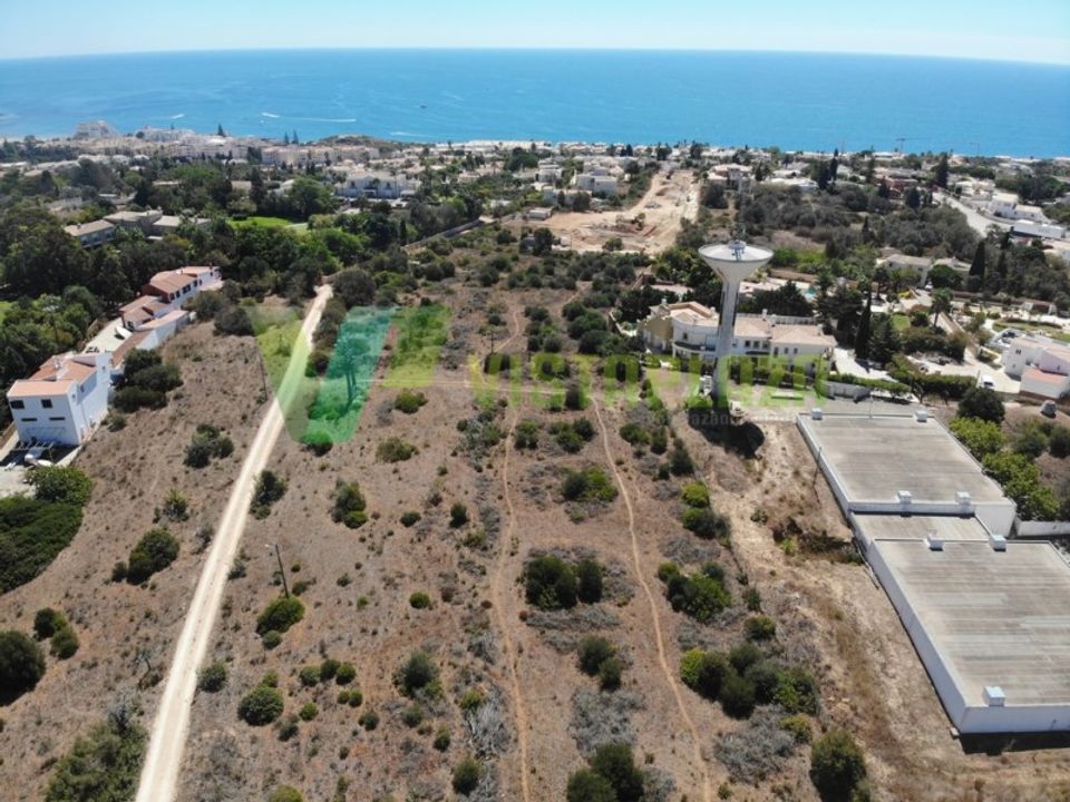 Helårsgrund i Luz, Faro - foto 1