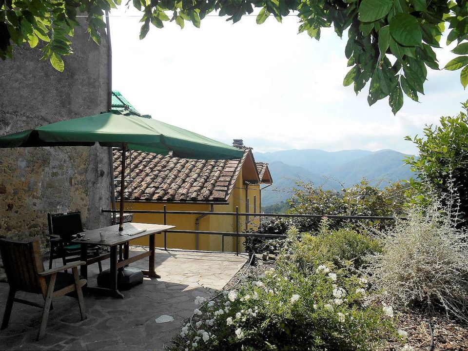 Villa i Bagni di Lucca, Lucca - bilde 1