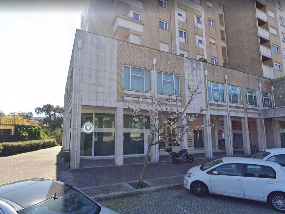 Erhvervsejendom i Maia, Porto - foto 1