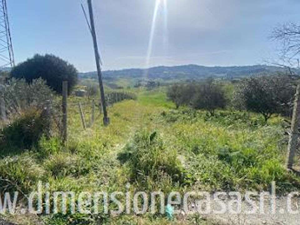 Helårsgrund i Caltanissetta, Caltanissetta - foto 4