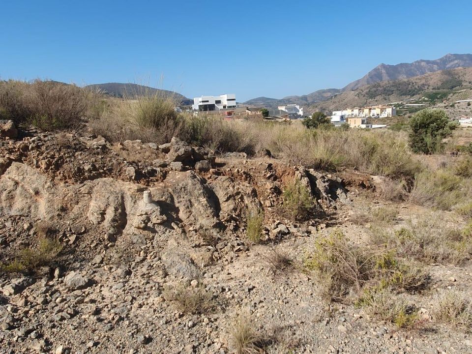 Helårsgrund i Velez De Benaudalla, Granada - foto 2