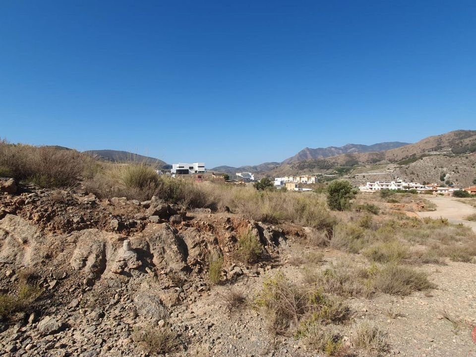 Helårsgrund i Velez De Benaudalla, Granada - foto 3