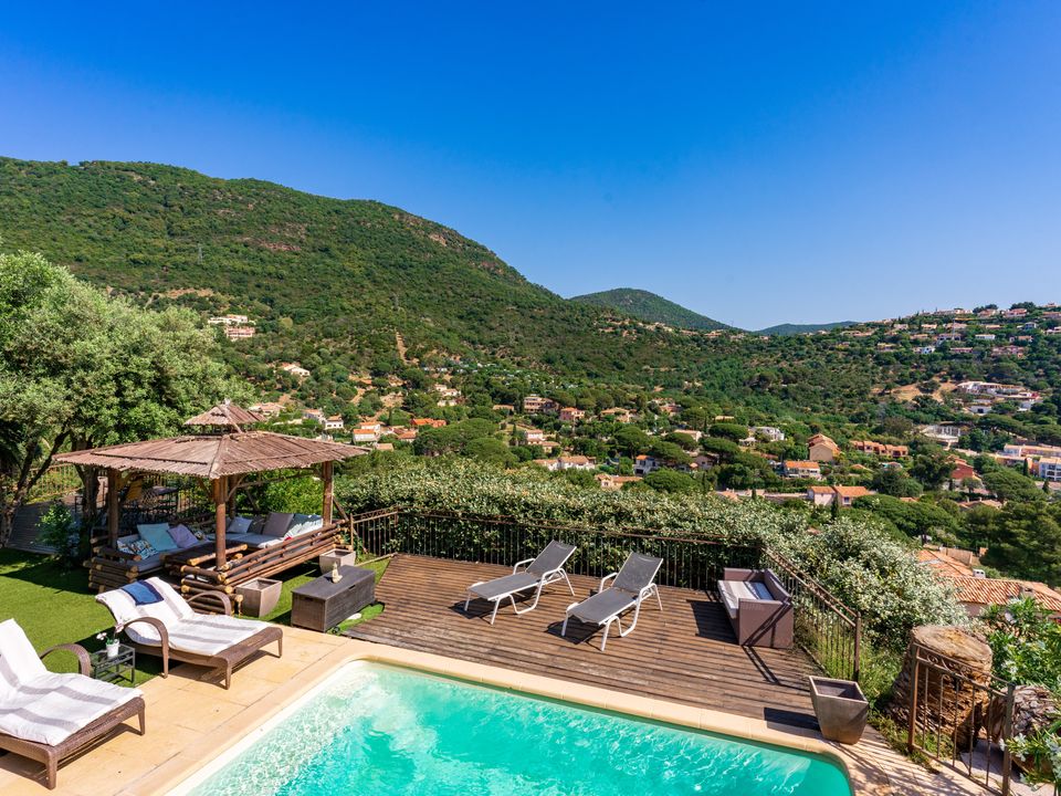 Villa i Cavalaire-sur-Mer, Var - foto 1