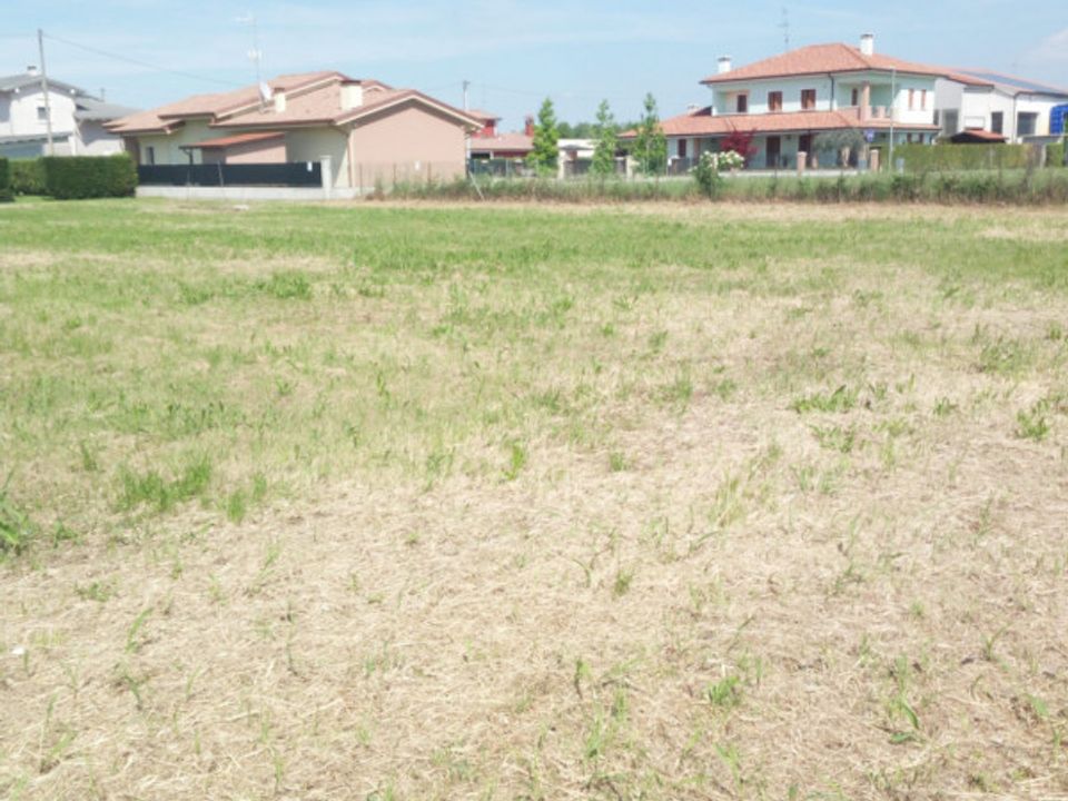 Helårsgrund i Masi, Padua - foto 1